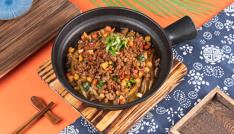 砂鍋牛肉蓋蘿卜